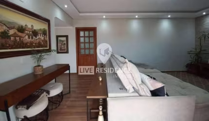 Linda Casa à Venda: Conforto e Estilo em Cada Detalhe