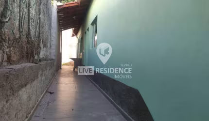 Casa nova à venda em bairro tranquilo!!