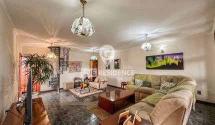 Casa Completa com Espaço Gourmet e Piscina – Live Residence Imóveis