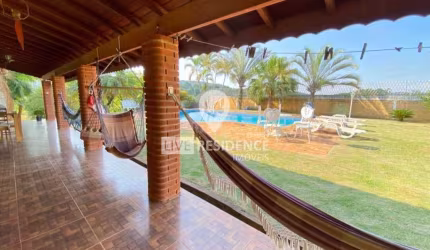Chácara à Venda em Bairro Tranquilo de Itatiba, terreno 1.875m²