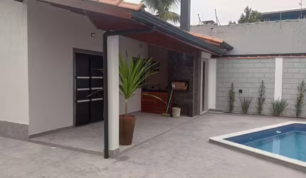 Casa - Padrão, para Venda em Itanhaém/SP
