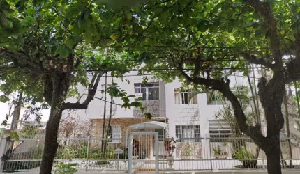 Apartamento - Padrão, para Venda em Guarujá/SP