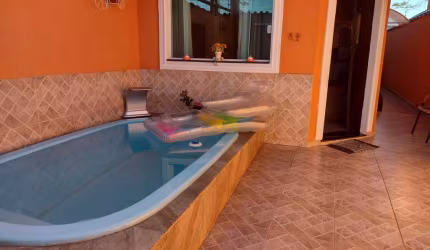 Casa - Geminada, para Venda em Itanhaém/SP