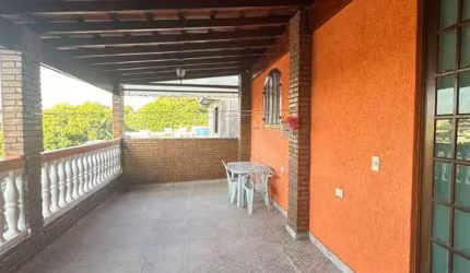 Casa - Padrão, para Venda em Osasco/SP