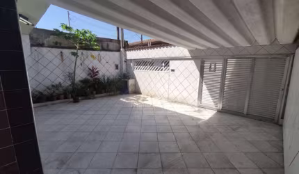 Sobrado com 3 dormitórios à venda, 173 m² por R$ 500.000,00 - Jardim Maravilha (Vicente de Carvalho) - Guarujá/SP