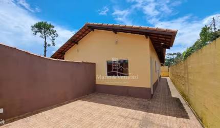 Casa com 2 dormitórios à venda, 75 m² por R$ 230.000 - Itanhaém/SP