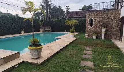 Sobrado com 5 dormitórios para alugar, 280 m² por R$ 15.000,00/mês - Jardim Guaiuba - Guarujá/SP