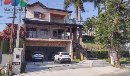 Cond.Aruã 600m2 A/T +Piscina+Varanda Gourmet
