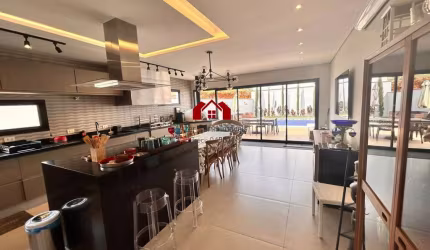 Casa a venda com 3 suítes Com design moderno 241 metros