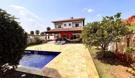 Casa em Condomínio para Venda em Cotia, Granja Viana, 3 dormitórios, 3 suítes, 4 banheiros, 4 vagas