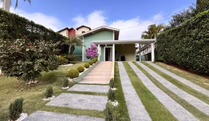 Casa para Venda em Vargem Grande Paulista, Vargem Grande Paulista, 3 dormitórios, 3 suítes, 4 banheiros, 4 vagas