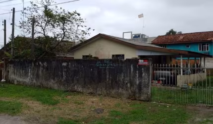 Ótimo imóvel, muito bem localizado, Averbado!