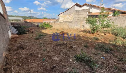 Terreno à venda no Jardim Guanabara, Belo Horizonte  por R$ 535.000