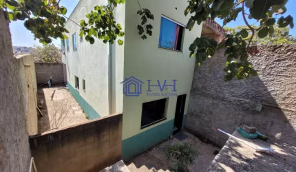 Casa com 2 quartos à venda no Residencial Visão, Lagoa Santa  por R$ 380.000