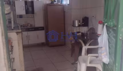 Casa com 2 quartos à venda na Lagoinha Leblon, Belo Horizonte  por R$ 175.000