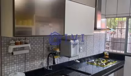 Casa com 2 quartos à venda em Minas Caixa, Belo Horizonte  por R$ 380.000