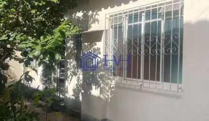 Casa com 2 quartos à venda na Maria Helena, Belo Horizonte  por R$ 160.000