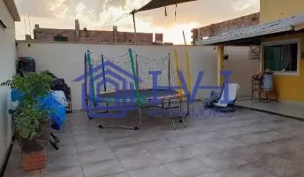 Casa com 3 quartos à venda no Maria Helena (Justinópolis), Ribeirão das Neves  por R$ 318.000