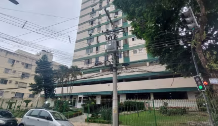 VILA ISABEL apartamento 2 quartos dependência completa garagem