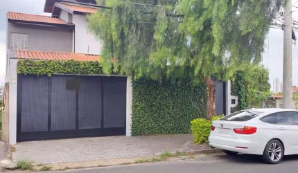 Casa Sobrado em Indaiatuba, Jardim Regina com 3 quartos sendo 1 suíte - 213 m²