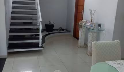 Sobrado em Indaiatuba, Jardim Europa II com 3 quartos - 240 m²
