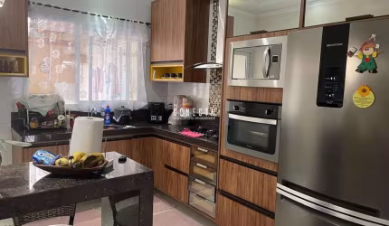 Casa Térrea em Indaiatuba, Jardim Monte Carlo com 2 quartos, 1 suíte - 138,60 m²