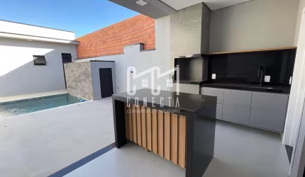 Casa Térrea em Indaiatuba, Condomínio Maria Cândida com 3 suítes - 193 m²