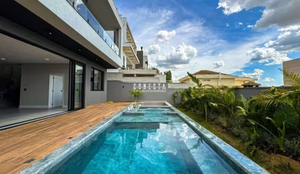 Casa Sobrado em Indaiatuba, Vila Paradiso com 3 suítes - 311 m²