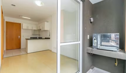 Apartamento 1 dormitório alugar, 48 m² por R$ 2.200 + taxas Centro - Curitiba