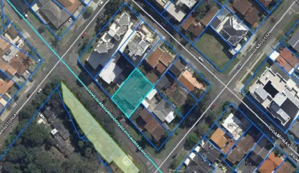 Terreno à venda, 553 m² por R$ 1.700.000,00 - Cabral - Curitiba/PR