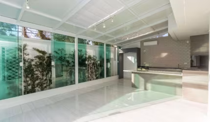 Sobrado com 4 dormitórios à venda, 386 m² por R$ 2.190.000,00 - Hugo Lange - Curitiba/PR