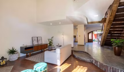 Casa com 3 dormitórios à venda, 265 m² por R$ 1.480.000,00 - Vista Alegre - Curitiba/PR