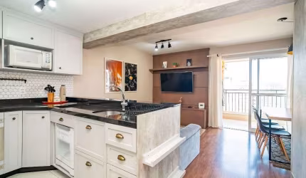 Apartamento com 2 dormitórios à venda, 73 m² por R$ 790.000,00 - Centro - Curitiba/PR