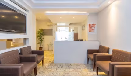 Conjunto à venda, 65 m² por R$ 390.000,00 - Centro - Curitiba/PR