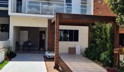 Sobrado à venda, COM TRÊS DORMITÓRIOS , SENDO UMA SUÍTE , LINDA PISCINA COM HIDROMASSAGEM, COND. JA