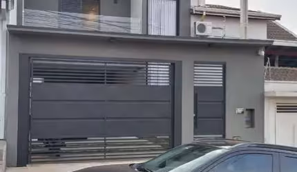Sobrado dos sonhos á venda  com 2 suítes, novo e automatizado. Localização privilegiada em Indaiatu