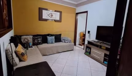Casa à venda, com dois dormitórios muito bem localizada noJardim Adriana, Indaiatuba, SP
