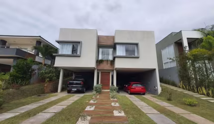 Casa - 3/4 com suíte + dependência - Condomínio Alphaville Litoral Norte 1