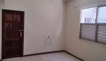 2/4 + Dependência - Edifício Guinza