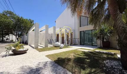 CASA DUPLEX | 3 SUÍTES - COND. INTERVILLAS