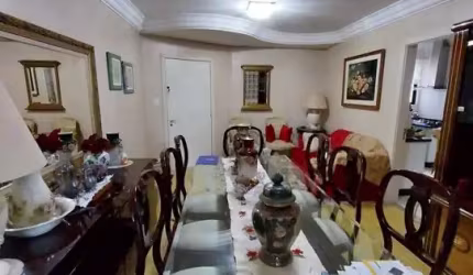 Apartamento no Centro, dois quartos com suíte