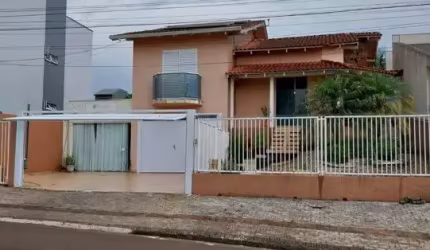 Casa 04 quartos, piscina, bairro Líder