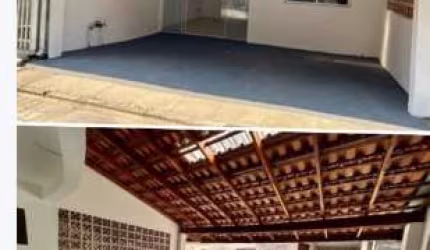 Sobrado para Venda em Curitiba, Boqueirão, 3 dormitórios, 2 banheiros, 2 vagas