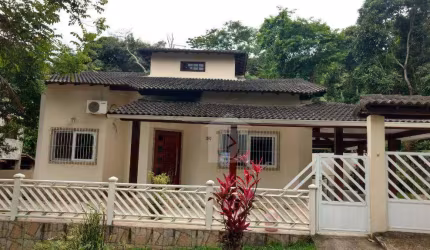 Casa à venda, 133 m² por R$ 600.000,00 - Marquês de Maricá - Maricá/RJ