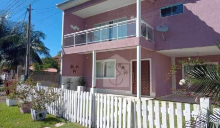 Casa com 4 dormitórios à venda, 240 m² por R$ 710.000,00 - Ponta Negra - Maricá/RJ