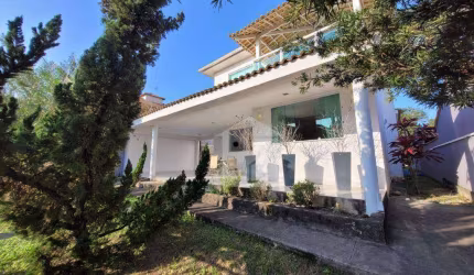 Casa com 3 dormitórios à venda, 162 m² por R$ 1.300.000,00 - Centro - Maricá/RJ
