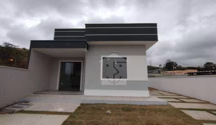 Casa com 2 dormitórios à venda, 65 m² por R$ 390.000,00 - Caxito - Maricá/RJ