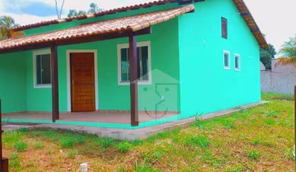 Casa com 2 dormitórios à venda, 78 m² por R$ 350.000,00 - Bambuí - Maricá/RJ