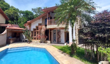Casa com 3 dormitórios à venda, 300 m² por R$ 1.100.000,00 - Flamengo - Maricá/RJ