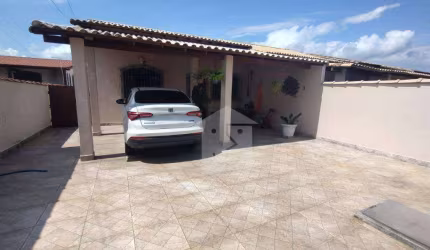 Casa com 3 dormitórios à venda, 180 m² por R$ 450.000,00 - Cordeirinho - Maricá/RJ